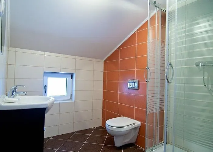 Privatunterkunft Majfill